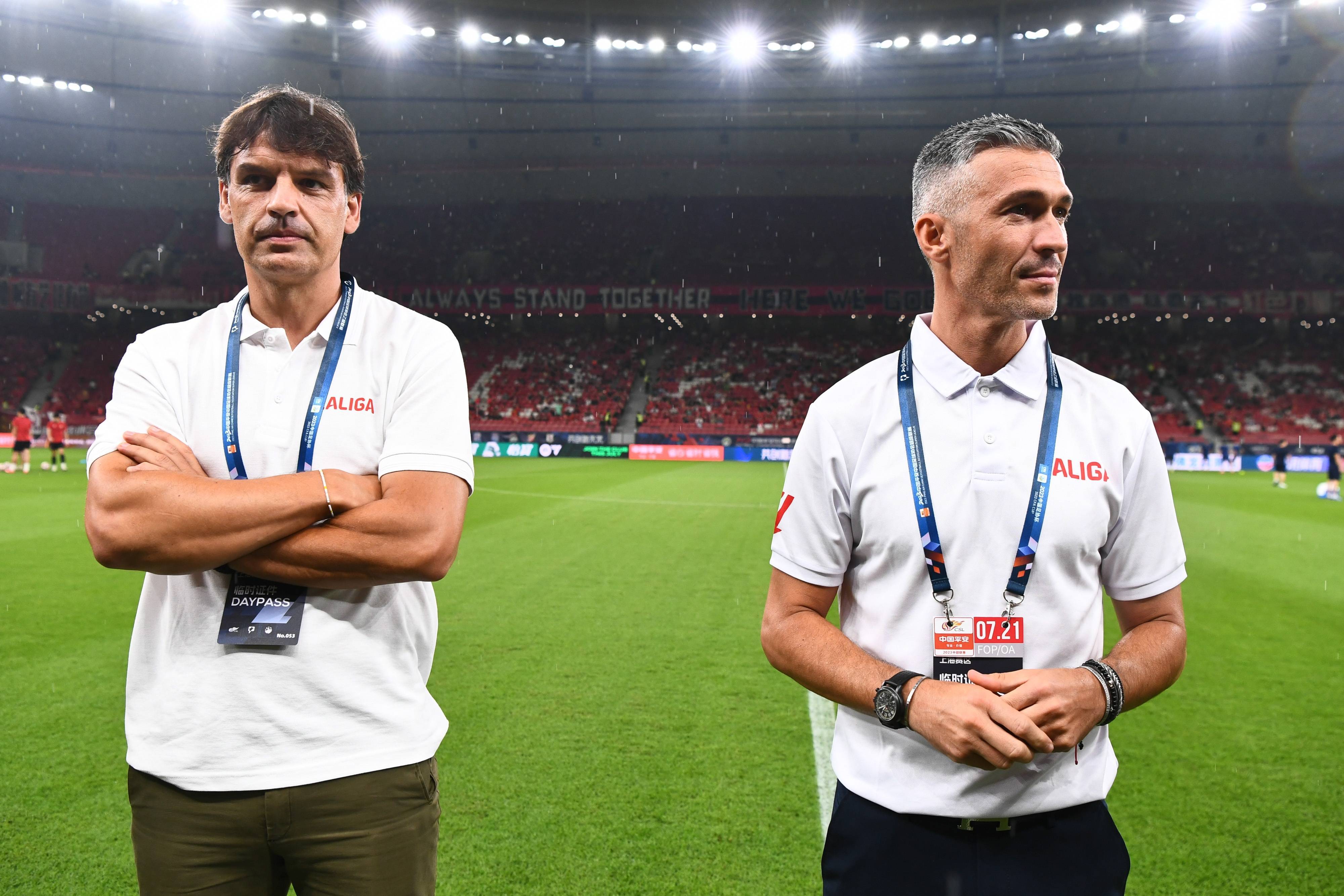 关于欧洲联赛冠军争夺战引发球迷热议的信息