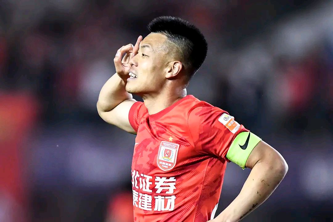 乐鱼体育登陆入口-湖北男篮抢分能力强劲，备战新的挑战